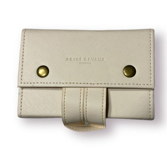 Prive Revaux Sunglasses Travel Case “The Store and Go Case” - Picture 1 of 3